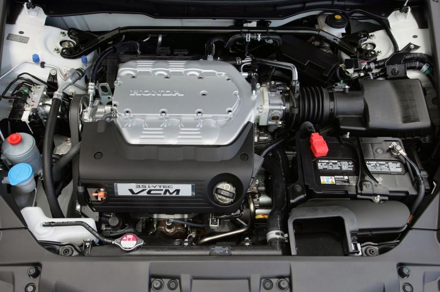  Honda Accord 2008 года  (фото 47 из 86)